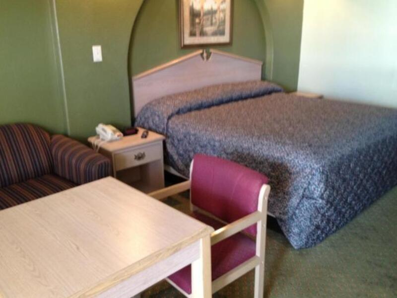 Budget Inn San Antonio Downtown I-10 East Exteriör bild