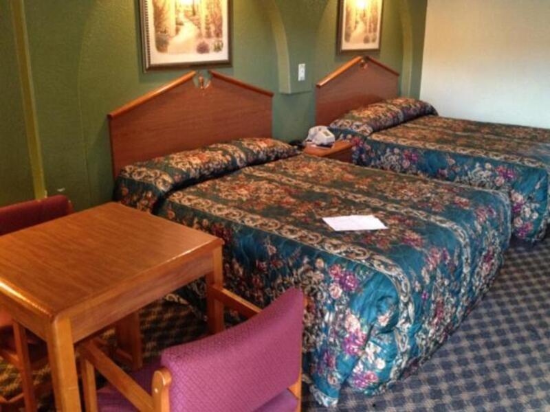 Budget Inn San Antonio Downtown I-10 East Exteriör bild