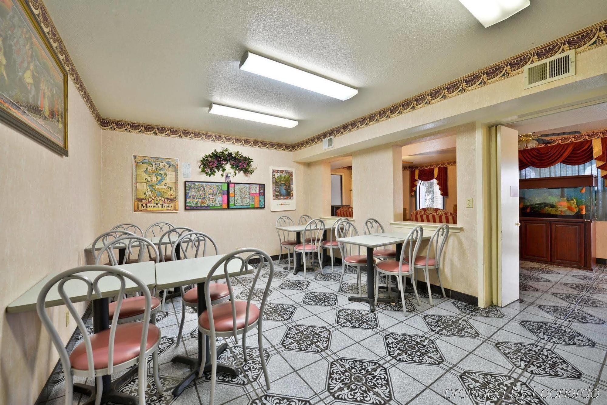 Budget Inn San Antonio Downtown I-10 East Exteriör bild